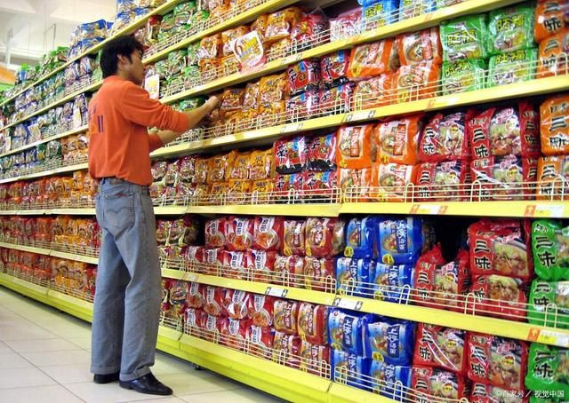 方便食品進(jìn)入熱銷(xiāo)時(shí)期，供不應(yīng)求狀況持續(xù)